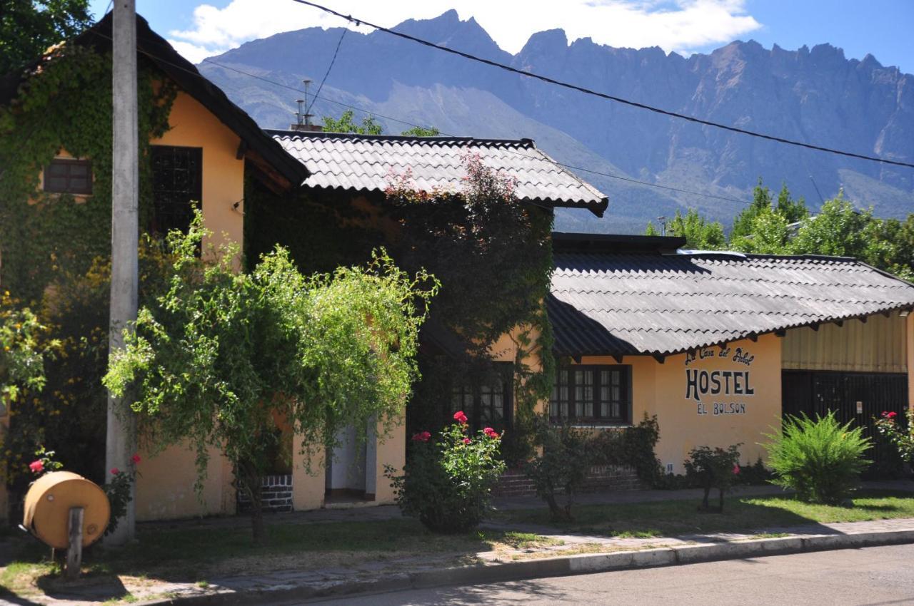 La Casa Del Arbol - Hostel El Bolsón Exteriör bild