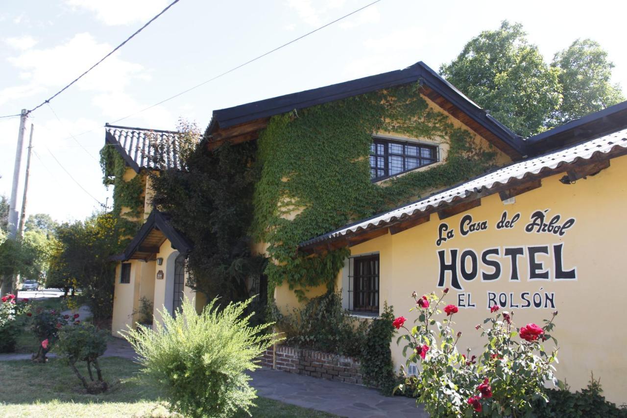 La Casa Del Arbol - Hostel El Bolsón Exteriör bild