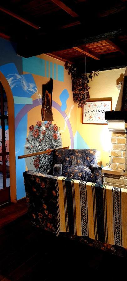 La Casa Del Arbol - Hostel El Bolsón Exteriör bild